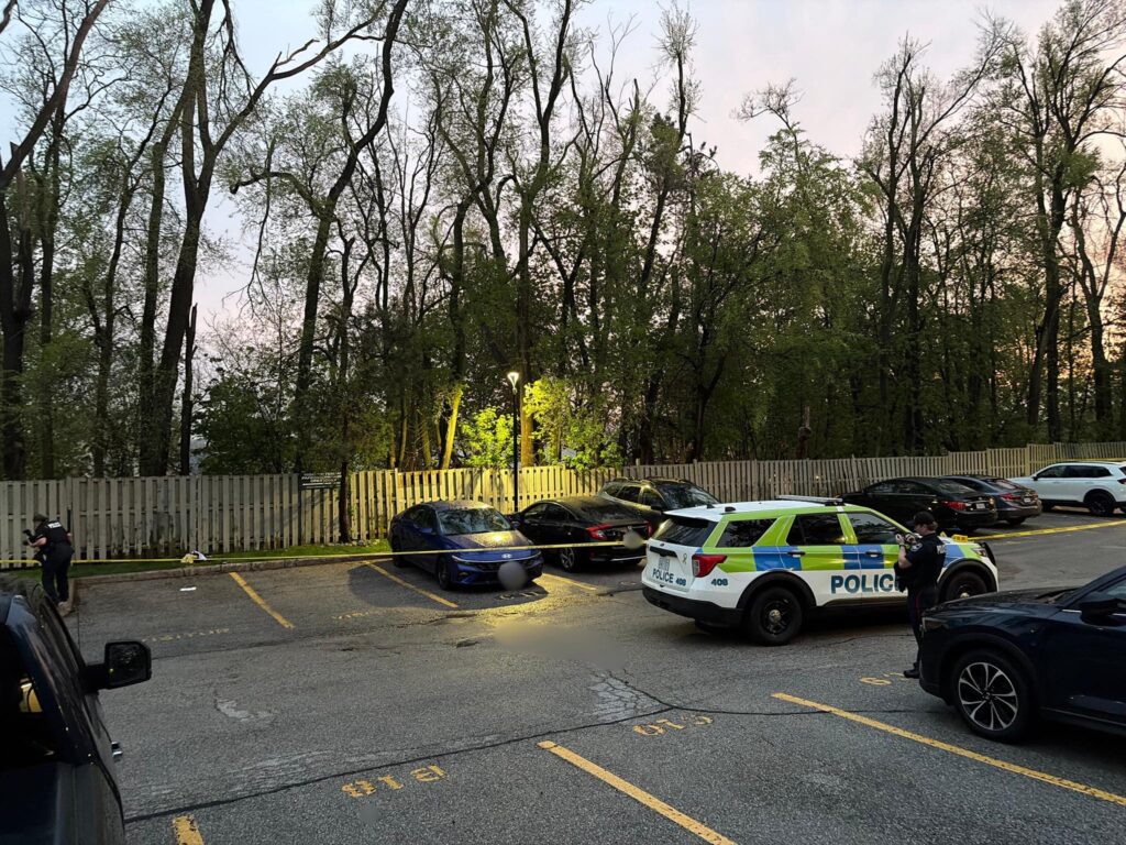 🚨 Barrie Police Investigating Apartment Building Shooting After Man Hospitalized