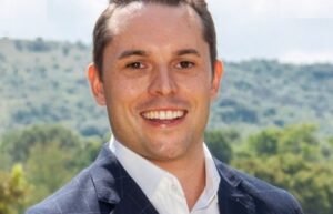 Dr. Pieter Henning Dies in Potchefstroom Crash; Stellenbosch Medical Community Mourns Respected Radiologist and TV Doctor