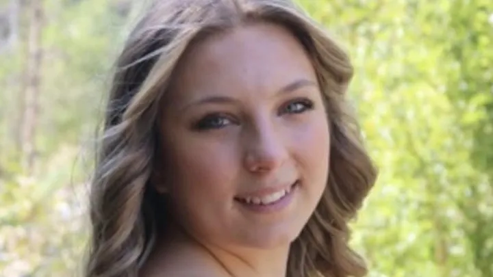 Emma Crackel Obituary: 20-Year-Old Severance Woman Tragically Dies Following Car Accident
